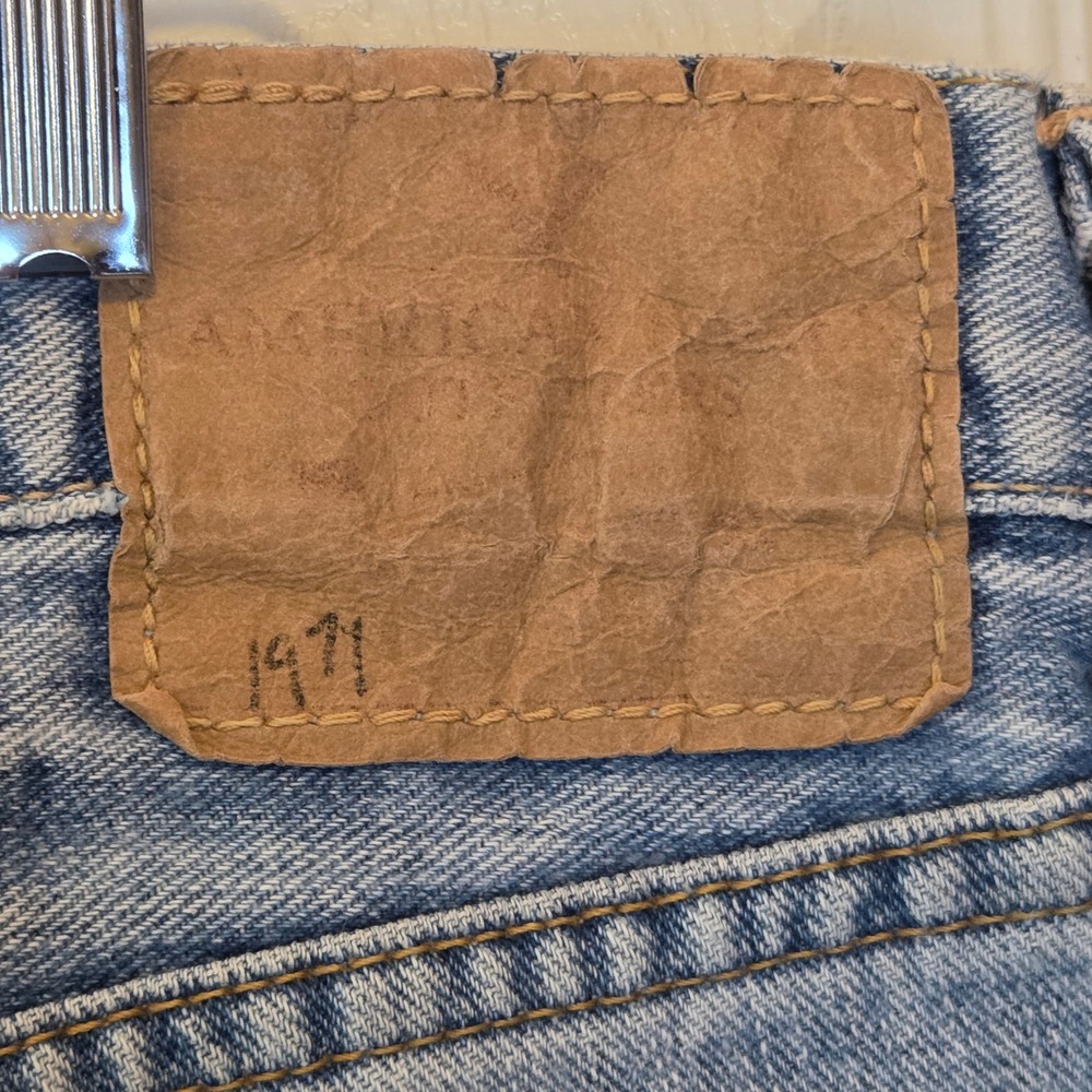 American Eagle Mens Loose Fit Light Wash Distressed Raw Hem Jeans 34x30 Blue - Picture 5 of 16